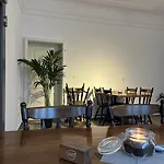 Passage 84 - Hotel&café Panzió Heiligenstadt