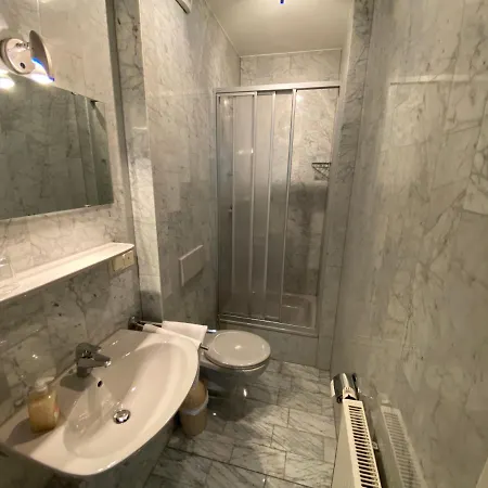 Bed & Breakfast Passage 84 - Hotel&café 3*