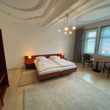 Bed & Breakfast Passage 84 - Hotel&café