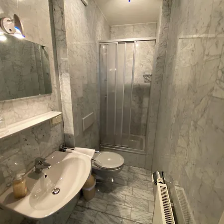 Passage 84 - Hotel&café Bed & Breakfast Heiligenstadt