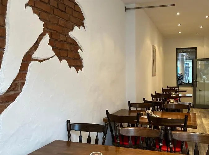 Nocleg ze śniadaniem Passage 84 - & Cafe