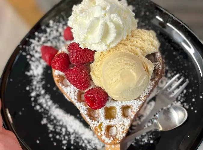 Passage 84 - & Cafe Bed and Breakfast Heiligenstadt