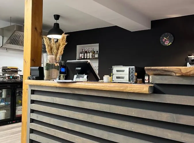 Bed and Breakfast Passage 84 - & Cafe Heiligenstadt