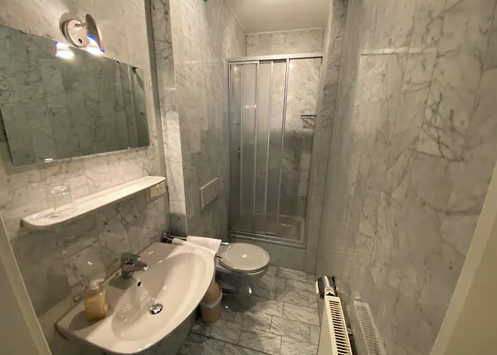 Passage 84 - & Cafe Nocleg ze śniadaniem Heiligenstadt